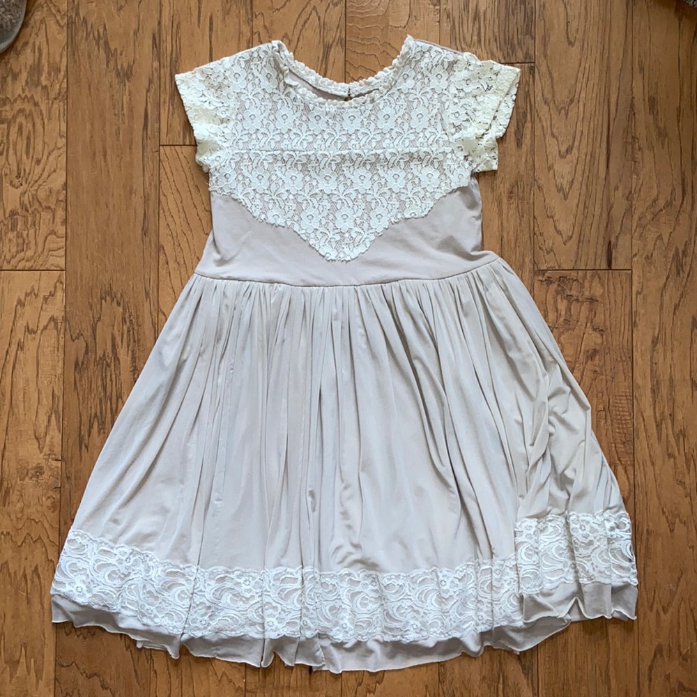 Girls size 10 Mustard Pie dress